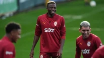 Osimhen ocakta gidecek dediler! Arkadaşı da Galatasaray'la masaya oturacak