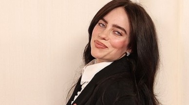 Billie Eilish herkesi yakın arkadaşlara ekledi: Fanları şok geçirdi! Instagram'dan albümünü duyurdu